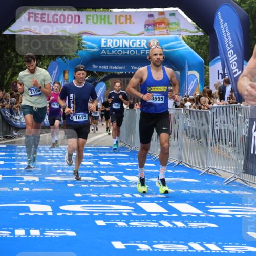 29.06.2025 - hella hamburg halbmarathon Strokosch-Dieckow http://msf.ph/oto/8451382 29.06.2025 10:37:43 Ziel 1505, 1615, 2196, 2404, 9171, 11106, 13148, 13595, 14934, 18193, 18276, 18277 meine-sportfotos.de