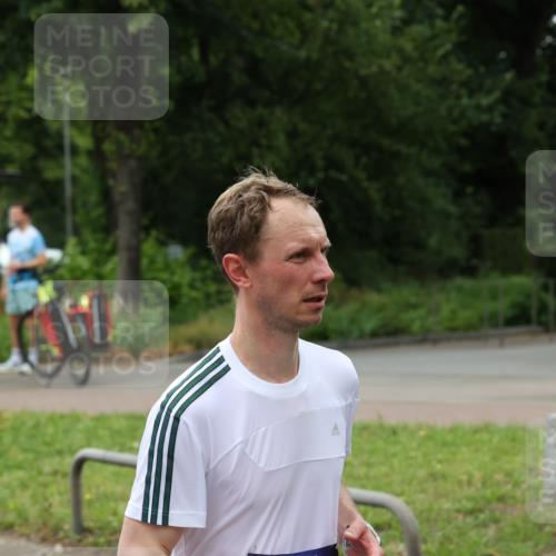 29.06.2025 - hella hamburg halbmarathon Yannick Fuchs http://msf.ph/oto/8451408 29.06.2025 10:55:47 20KM 1135, 1138, 1147, 1190, 2086, 3097, 3400, 4068, 4095, 5547, 5839, 5870, 6391, 7049, 8364, 8531, 8590, 9297, 10031, 10177, 10194, 10746, 11465, 12125, 12787, 13064, 13086, 13491, 13699, 13958, 14605, 14628, 15252, 15291, 15520, 15539, 15733, 15908, 16128, 16145, 18551, 18799, 18808 meine-sportfotos.de
