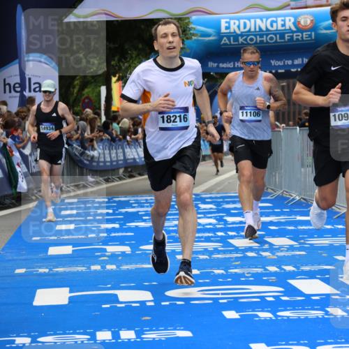 29.06.2025 - hella hamburg halbmarathon Strokosch-Dieckow http://msf.ph/oto/8451572 29.06.2025 10:37:35 Ziel 1290, 1505, 5042, 5791, 6047, 7831, 9914, 10451, 10922, 11106, 14934, 18193, 18216 meine-sportfotos.de