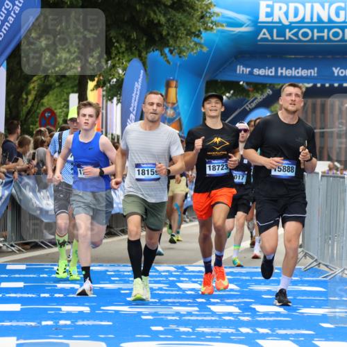 29.06.2025 - hella hamburg halbmarathon Strokosch-Dieckow http://msf.ph/oto/8452076 29.06.2025 10:37:22 Ziel 2767, 5003, 5042, 6047, 9017, 9914, 12739, 12900, 13372, 13854, 14387, 14459, 15888, 17306, 18159, 18723, 18824 meine-sportfotos.de