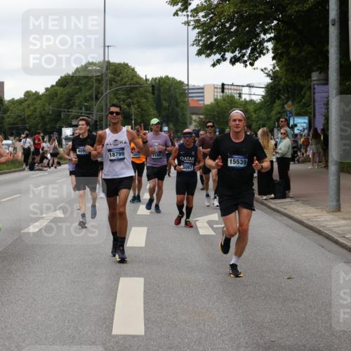 29.06.2025 - hella hamburg halbmarathon Yannick Fuchs http://msf.ph/oto/8452191 29.06.2025 10:55:57 20KM 1135, 1138, 1147, 1190, 3097, 3921, 4095, 4859, 5547, 5839, 6580, 6815, 8154, 8364, 9297, 9718, 9928, 10177, 10194, 10746, 10797, 11968, 12125, 12567, 13699, 13958, 14574, 15252, 15291, 15520, 15539, 15686, 15859, 15908, 17532, 17939, 18000, 18551, 18799, 18808 meine-sportfotos.de
