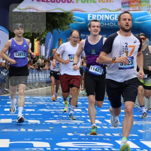 29.06.2025 - hella hamburg halbmarathon Strokosch-Dieckow http://msf.ph/oto/8452639 29.06.2025 10:37:10 Ziel 4860, 5003, 5923, 6458, 7482, 8362, 9178, 10190, 10738, 11120, 11423, 12900, 13972, 15178, 15410, 16992, 17137, 17658, 17726 meine-sportfotos.de