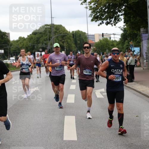 29.06.2025 - hella hamburg halbmarathon Yannick Fuchs http://msf.ph/oto/8452841 29.06.2025 10:56:00 20KM 1128, 1135, 1138, 1147, 1190, 3097, 3921, 4095, 4859, 5547, 6580, 6815, 8154, 9131, 9297, 9718, 9928, 10194, 10746, 10797, 11968, 12567, 13699, 13958, 14574, 15252, 15291, 15539, 15686, 15859, 15908, 16292, 17532, 17939, 18000, 18551, 18799, 18808, 18919 meine-sportfotos.de