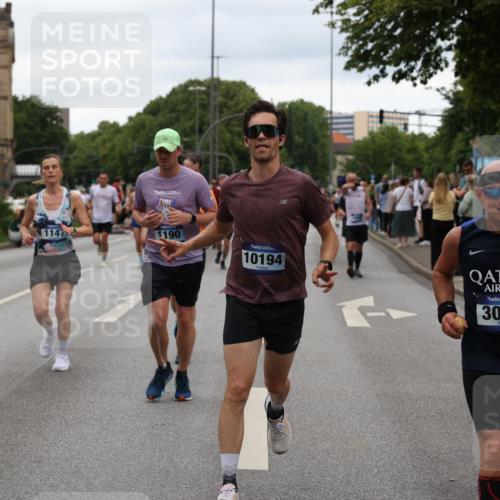 29.06.2025 - hella hamburg halbmarathon Yannick Fuchs http://msf.ph/oto/8453035 29.06.2025 10:56:01 20KM 1128, 1135, 1138, 1147, 1190, 3097, 3921, 4095, 4859, 5547, 6580, 6815, 7658, 8154, 9131, 9297, 9718, 9928, 10194, 10797, 11968, 12567, 13699, 13958, 14574, 15252, 15291, 15539, 15686, 15859, 15908, 16292, 17532, 17939, 18000, 18551, 18599, 18799, 18808, 18919 meine-sportfotos.de