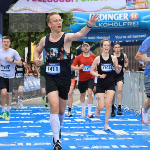 29.06.2025 - hella hamburg halbmarathon Strokosch-Dieckow http://msf.ph/oto/8453227 29.06.2025 10:37:00 Ziel 1385, 1411, 3959, 5307, 5315, 6123, 6458, 7482, 9178, 10738, 11120, 11620, 14691, 15261, 15410, 16992, 17024, 17125, 17658 meine-sportfotos.de