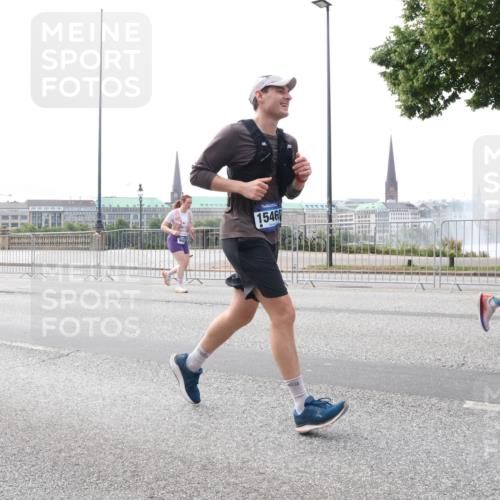 29.06.2025 - hella hamburg halbmarathon Lena Gebhardt http://msf.ph/oto/8453257 29.06.2025 10:31:06 Lombardsbrücke 1546, 1059, 1292, 1472, 1773, 1979, 2097, 2268, 2414, 2505, 2569, 2914, 3131, 3281, 4198, 4561, 4817, 5437, 5943, 6057, 6078, 6195, 6556, 6620, 6787, 7071, 7120, 7351, 7604, 8050, 8072, 8073, 8757, 9576, 9830, 10111, 10989, 11981, 11984, 11988, 12384, 12627, 14095, 14216, 14349, 14803, 15299, 15466, 15589, 15725, 16457, 17224, 17463, 17509, 17587, 17742, 17966, 18362, 18795, 18860, 19052, 19226 meine-sportfotos.de