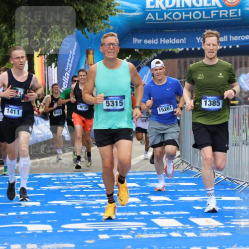 29.06.2025 - hella hamburg halbmarathon Strokosch-Dieckow http://msf.ph/oto/8453546 29.06.2025 10:36:58 Ziel 1385, 1411, 3959, 5307, 5315, 6123, 6458, 10738, 11120, 11620, 13141, 14691, 15261, 15410, 16992, 17024, 17125, 17658, 18384 meine-sportfotos.de
