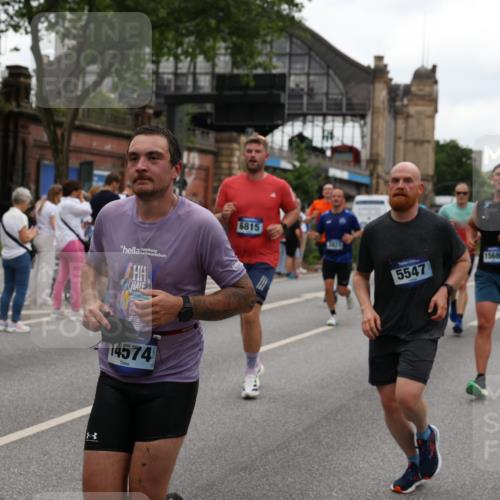 29.06.2025 - hella hamburg halbmarathon Yannick Fuchs http://msf.ph/oto/8454065 29.06.2025 10:56:08 20KM 1006, 1128, 1135, 1138, 1147, 1190, 1568, 1726, 3097, 3921, 4095, 4859, 5547, 6414, 6415, 6580, 6815, 7658, 8154, 9131, 9718, 9928, 10214, 10519, 10797, 11670, 11968, 12567, 13868, 13958, 14456, 14574, 15291, 15686, 15859, 15908, 16292, 16808, 17136, 17383, 17532, 17939, 17955, 18000, 18599, 18799, 18808, 18919 meine-sportfotos.de