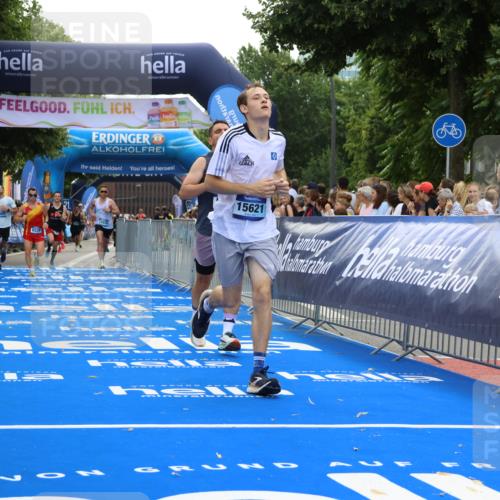 29.06.2025 - hella hamburg halbmarathon Strokosch-Dieckow http://msf.ph/oto/8454215 29.06.2025 10:36:43 Ziel 1571, 3809, 4865, 5092, 5961, 6529, 7310, 13343, 14622, 15621, 15939, 18038, 18733 meine-sportfotos.de