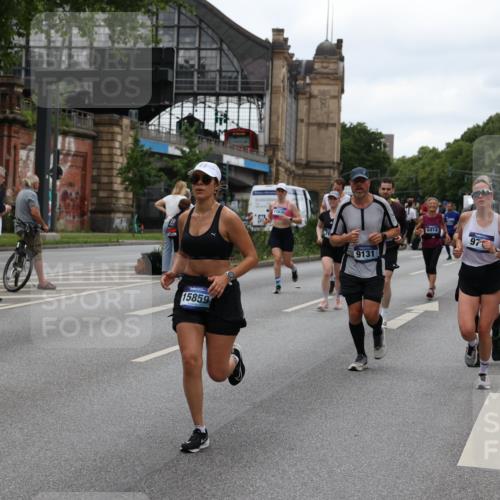 29.06.2025 - hella hamburg halbmarathon Yannick Fuchs http://msf.ph/oto/8455507 29.06.2025 10:56:16 20KM 1006, 1128, 1264, 1377, 1568, 1573, 1726, 3921, 4859, 5547, 6414, 6415, 6580, 6815, 7658, 8154, 8624, 9131, 9718, 9928, 10214, 10519, 10797, 11670, 11968, 12156, 12567, 13498, 13868, 14368, 14456, 14574, 15291, 15686, 15859, 16292, 16808, 17136, 17383, 17532, 17939, 17955, 18000, 18599, 18919, 19023 meine-sportfotos.de