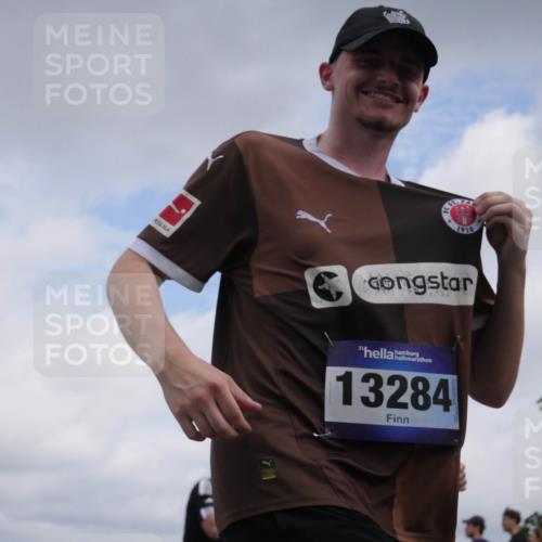 29.06.2025 - hella hamburg halbmarathon Luisa Fischer http://msf.ph/oto/8456210 29.06.2025 10:35:37 Kennedybrücke 1910, 13284, 2268, 4857, 5783, 5871, 6228, 6252, 6642, 7387, 7789, 8625, 8840, 8914, 9010, 9188, 9765, 10013, 10470, 10624, 10828 meine-sportfotos.de