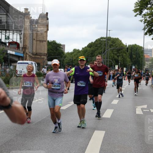 29.06.2025 - hella hamburg halbmarathon Yannick Fuchs http://msf.ph/oto/8456356 29.06.2025 10:56:20 20KM 1006, 1128, 1264, 1377, 1432, 1568, 1573, 1726, 4859, 6414, 6415, 6580, 6815, 7658, 8045, 8154, 8624, 9131, 9718, 9928, 10214, 10519, 10797, 11670, 11968, 12156, 13498, 13868, 14368, 14456, 15686, 15859, 16292, 16654, 16688, 16808, 17136, 17383, 17532, 17939, 17955, 18000, 18599, 18919, 19023 meine-sportfotos.de