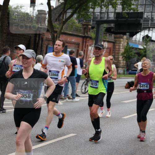 29.06.2025 - hella hamburg halbmarathon Yannick Fuchs http://msf.ph/oto/8456768 29.06.2025 10:56:21 20KM 1006, 1128, 1264, 1377, 1432, 1568, 1573, 1726, 6414, 6415, 6580, 6752, 7658, 8045, 8154, 8624, 9131, 9718, 9928, 10214, 10519, 10797, 11670, 11968, 12156, 13498, 13868, 14368, 14456, 15859, 16292, 16654, 16688, 16808, 17136, 17383, 17532, 17939, 17955, 18000, 18599, 18919, 19023 meine-sportfotos.de