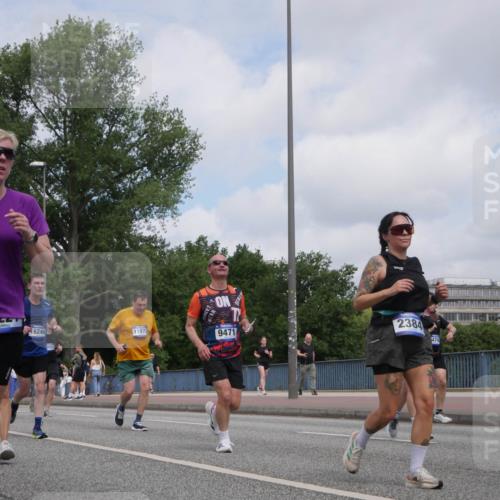 29.06.2025 - hella hamburg halbmarathon Luisa Fischer http://msf.ph/oto/8457247 29.06.2025 10:36:10 Kennedybrücke 9768, 6246, 8502, 11972, 9471, 2384, 474, 1078, 1199, 1373, 1732, 1879, 2059, 2384, 3221, 3422, 3653, 4030, 4096, 4446, 4555, 5581, 6861, 8175, 8595, 8839, 9289, 9471, 9768, 9780 meine-sportfotos.de