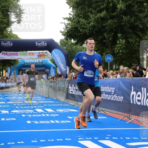 29.06.2025 - hella hamburg halbmarathon Strokosch-Dieckow http://msf.ph/oto/8457467 29.06.2025 10:35:36 Ziel 1344, 4062, 5269, 10384, 12462, 12899, 14841, 16123, 16695, 17612, 17826, 18841 meine-sportfotos.de