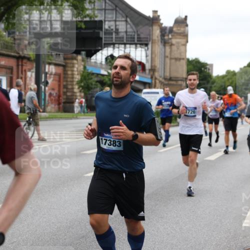 29.06.2025 - hella hamburg halbmarathon Yannick Fuchs http://msf.ph/oto/8457498 29.06.2025 10:56:24 20KM 1006, 1128, 1264, 1377, 1432, 1568, 1573, 1726, 6414, 6415, 6752, 7658, 7869, 8045, 8154, 8624, 8730, 9131, 9718, 10214, 10519, 11180, 11670, 11968, 12156, 13498, 13868, 14368, 14456, 15859, 16292, 16654, 16688, 16808, 17136, 17383, 17532, 17955, 18599, 18919, 19023 meine-sportfotos.de