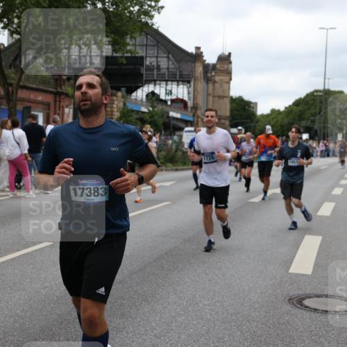 29.06.2025 - hella hamburg halbmarathon Yannick Fuchs http://msf.ph/oto/8457550 29.06.2025 10:56:24 20KM 1006, 1128, 1264, 1377, 1432, 1568, 1573, 1726, 6414, 6415, 6752, 7658, 7869, 8045, 8154, 8624, 8730, 9131, 9718, 10214, 10519, 11180, 11670, 11968, 12156, 13498, 13868, 14368, 14456, 15859, 16292, 16654, 16688, 16808, 17136, 17383, 17532, 17955, 18599, 18919, 19023 meine-sportfotos.de