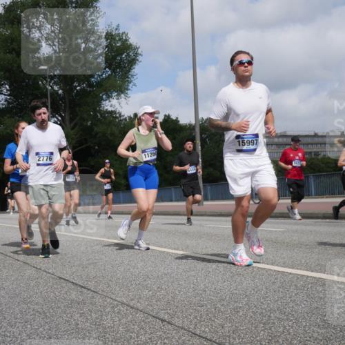 29.06.2025 - hella hamburg halbmarathon Luisa Fischer http://msf.ph/oto/8457743 29.06.2025 10:36:48 Kennedybrücke 2776, 9258, 11260, 4449, 15997, 8620, 5075, 1275, 1896, 2526, 2776, 4361, 4433, 4449, 4807, 5075, 5561, 5584, 6956, 8620, 9258, 9438, 9706, 9799, 9995, 10800 meine-sportfotos.de