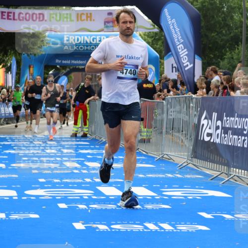 29.06.2025 - hella hamburg halbmarathon Strokosch-Dieckow http://msf.ph/oto/8458085 29.06.2025 10:35:11 Ziel 4740, 7628, 7867, 11559, 12514, 13798, 14069, 14789, 15415, 15773, 16963, 16964, 17022 meine-sportfotos.de