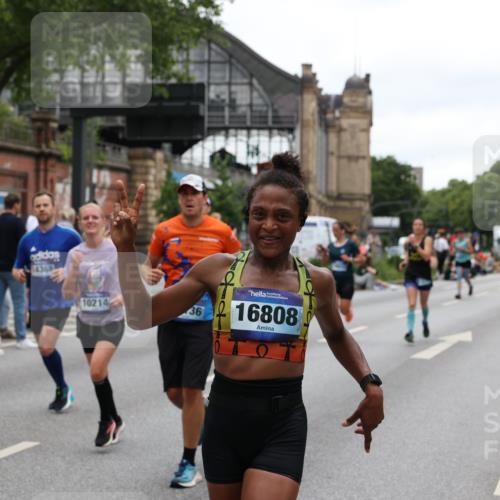 29.06.2025 - hella hamburg halbmarathon Yannick Fuchs http://msf.ph/oto/8458092 29.06.2025 10:56:27 20KM 1006, 1128, 1212, 1264, 1377, 1432, 1568, 1573, 1674, 1726, 6414, 6415, 6752, 7658, 7869, 8045, 8624, 8730, 9131, 10214, 10519, 11180, 11670, 12156, 12286, 13498, 13868, 14368, 14456, 16292, 16654, 16688, 16808, 17136, 17383, 17955, 18599, 18919, 19023 meine-sportfotos.de