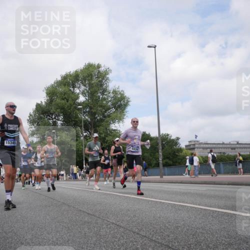 29.06.2025 - hella hamburg halbmarathon Luisa Fischer http://msf.ph/oto/8458468 29.06.2025 10:37:30 Kennedybrücke 15345, 4479, 4, 3829, 4942, 672, 2510, 6034, 1025, 1705, 2510, 2511, 3145, 3829, 4479, 4540, 4942, 5609, 6034, 6718, 6727, 7644, 8202, 9514 meine-sportfotos.de