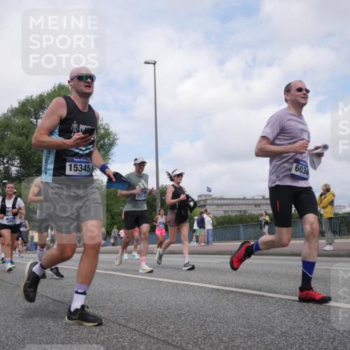 29.06.2025 - hella hamburg halbmarathon Luisa Fischer http://msf.ph/oto/8458512 29.06.2025 10:37:31 Kennedybrücke 4942, 15345, 2510, 6034, 1025, 1705, 2510, 2511, 3145, 3829, 4479, 4540, 4942, 5609, 6034, 6718, 6727, 6843, 7644, 8202, 9514 meine-sportfotos.de