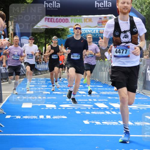 29.06.2025 - hella hamburg halbmarathon Strokosch-Dieckow http://msf.ph/oto/8458855 29.06.2025 10:34:54 Ziel 2879, 4477, 6704, 7466, 8864, 12044, 12204, 12751, 14629, 14952, 15391, 15902, 15991, 16140, 16177, 16712, 17643, 18183, 18220, 18419, 18837 meine-sportfotos.de