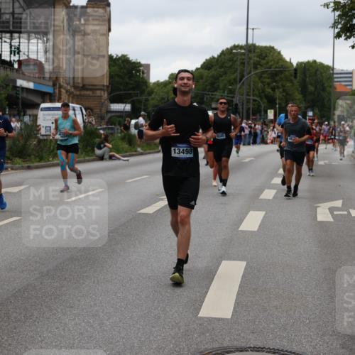 29.06.2025 - hella hamburg halbmarathon Yannick Fuchs http://msf.ph/oto/8458915 29.06.2025 10:56:32 20KM 1006, 1194, 1212, 1264, 1377, 1432, 1568, 1573, 1674, 1726, 3740, 4511, 6311, 6414, 6415, 6602, 6752, 7869, 8045, 8624, 8730, 10214, 10519, 11180, 11670, 12156, 12286, 13498, 13868, 14348, 14368, 14456, 16654, 16688, 16808, 17096, 17136, 17383, 17955, 18382, 18530, 19023 meine-sportfotos.de