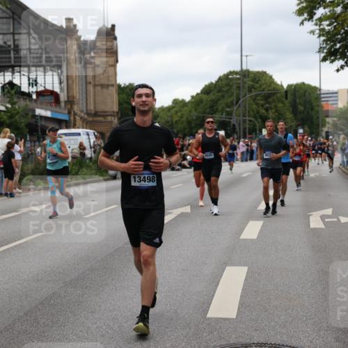 29.06.2025 - hella hamburg halbmarathon Yannick Fuchs http://msf.ph/oto/8459086 29.06.2025 10:56:33 20KM 1006, 1114, 1194, 1212, 1264, 1377, 1432, 1568, 1573, 1674, 1726, 1851, 3001, 3740, 4511, 6311, 6414, 6415, 6602, 6752, 7869, 8045, 8624, 8730, 10214, 10519, 11180, 12156, 12286, 13498, 14348, 14368, 14456, 16654, 16688, 16808, 17096, 17136, 17142, 17383, 18382, 18530, 19023 meine-sportfotos.de
