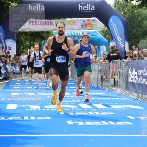 29.06.2025 - hella hamburg halbmarathon Strokosch-Dieckow http://msf.ph/oto/8459188 29.06.2025 10:34:51 Ziel 1217, 1562, 2879, 4477, 5048, 6704, 7466, 8864, 12044, 12204, 12751, 14388, 14629, 14952, 15391, 15902, 15991, 16140, 16177, 16712, 17643, 18183, 18220, 18237, 18419, 18837 meine-sportfotos.de