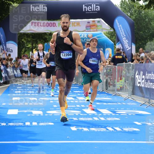 29.06.2025 - hella hamburg halbmarathon Strokosch-Dieckow http://msf.ph/oto/8459237 29.06.2025 10:34:51 Ziel 1217, 1562, 2879, 4477, 5048, 6704, 7466, 8864, 12044, 12204, 12751, 14388, 14629, 14952, 15391, 15902, 15991, 16140, 16177, 16712, 17643, 18183, 18220, 18237, 18419, 18837 meine-sportfotos.de