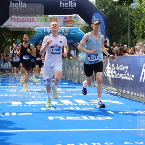 29.06.2025 - hella hamburg halbmarathon Strokosch-Dieckow http://msf.ph/oto/8459332 29.06.2025 10:34:49 Ziel 1217, 1562, 2879, 4477, 5048, 6704, 7466, 8864, 12204, 12369, 12751, 14388, 14549, 14629, 14952, 15991, 16140, 16712, 17643, 18183, 18220, 18237, 18419, 18837 meine-sportfotos.de