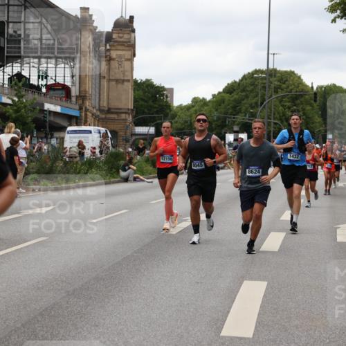 29.06.2025 - hella hamburg halbmarathon Yannick Fuchs http://msf.ph/oto/8459418 29.06.2025 10:56:34 20KM 1006, 1114, 1194, 1212, 1264, 1377, 1432, 1568, 1573, 1674, 1726, 1851, 3001, 3740, 4511, 6311, 6602, 6752, 7869, 8045, 8624, 8730, 10214, 10519, 11180, 12008, 12156, 12286, 13498, 14348, 14368, 14456, 16654, 16688, 16808, 17096, 17136, 17142, 17383, 18382, 18530, 19023 meine-sportfotos.de