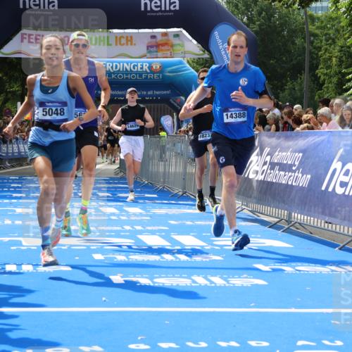 29.06.2025 - hella hamburg halbmarathon Strokosch-Dieckow http://msf.ph/oto/8459607 29.06.2025 10:34:45 Ziel 1217, 1562, 2879, 5048, 5152, 5554, 6169, 6878, 7466, 8395, 12204, 12369, 14289, 14388, 14549, 14603, 14629, 14952, 15991, 17014, 18237, 18419, 18837 meine-sportfotos.de