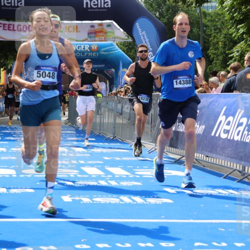 29.06.2025 - hella hamburg halbmarathon Strokosch-Dieckow http://msf.ph/oto/8459739 29.06.2025 10:34:45 Ziel 1217, 1562, 2879, 5048, 5152, 5554, 6169, 6878, 7466, 8395, 12204, 12369, 14289, 14388, 14549, 14603, 14629, 14952, 15991, 17014, 18237, 18419, 18837 meine-sportfotos.de