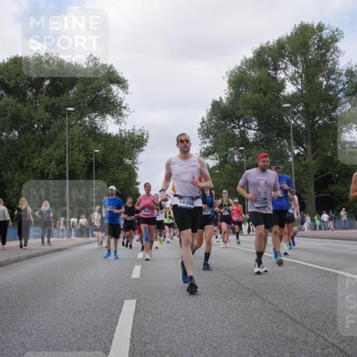 29.06.2025 - hella hamburg halbmarathon Luisa Fischer http://msf.ph/oto/8460011 29.06.2025 10:38:30 Kennedybrücke 11886, 4696, 5143, 10358, 17749, 17650, 5477, 2198, 3170, 3958, 4333, 4564, 4696, 4703, 6365, 6379, 6397, 7386, 8249, 8296, 9803, 10358 meine-sportfotos.de