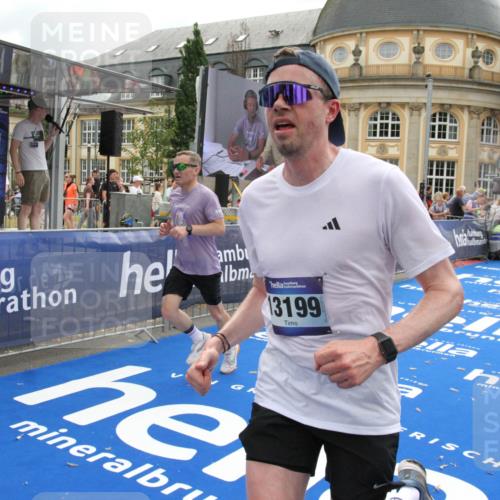 29.06.2025 - hella hamburg halbmarathon Michael Strokosch http://msf.ph/oto/8460038 29.06.2025 10:32:38 Ziel 1707, 1990, 11877, 13199, 14293, 14908, 16619, 18135, 18562, 18563 meine-sportfotos.de