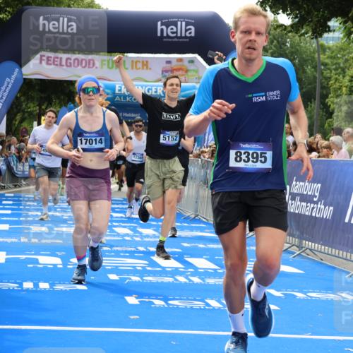 29.06.2025 - hella hamburg halbmarathon Strokosch-Dieckow http://msf.ph/oto/8460089 29.06.2025 10:34:40 Ziel 1217, 1562, 2879, 5048, 5152, 5554, 6169, 6878, 8395, 11661, 12369, 14289, 14388, 14549, 14603, 14629, 15887, 15991, 16148, 17014, 18026, 18237 meine-sportfotos.de