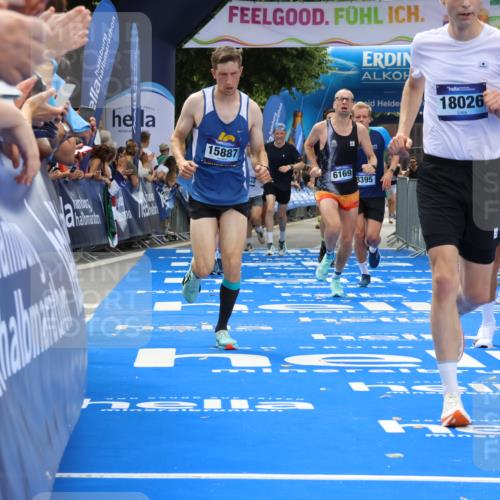 29.06.2025 - hella hamburg halbmarathon Strokosch-Dieckow http://msf.ph/oto/8460208 29.06.2025 10:34:37 Ziel 1644, 5048, 5152, 5554, 6169, 6878, 7534, 8395, 11230, 11661, 12369, 14289, 14549, 14603, 15887, 16148, 17014, 18026 meine-sportfotos.de