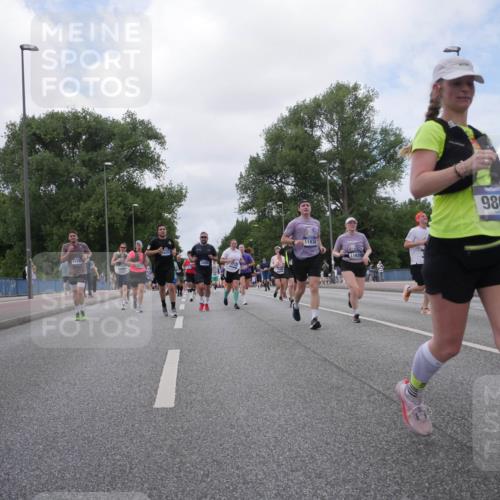 29.06.2025 - hella hamburg halbmarathon Luisa Fischer http://msf.ph/oto/8460212 29.06.2025 10:38:39 Kennedybrücke 11790, 10360, 11838, 11839, 980, 2198, 2787, 3958, 4703, 4965, 5147, 6029, 6189, 6365, 6397, 6471, 8296, 9803, 10360, 10652 meine-sportfotos.de