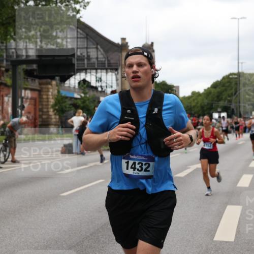 29.06.2025 - hella hamburg halbmarathon Yannick Fuchs http://msf.ph/oto/8460213 29.06.2025 10:56:38 20KM 1114, 1194, 1212, 1264, 1377, 1432, 1531, 1573, 1674, 1851, 2447, 2911, 3001, 3740, 4511, 6311, 6602, 6752, 7869, 8045, 8068, 8624, 8730, 11180, 12008, 12156, 12286, 13498, 13874, 14348, 14368, 14677, 16654, 16688, 17096, 17119, 17136, 17142, 18382, 18530, 19023 meine-sportfotos.de