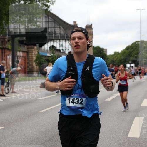 29.06.2025 - hella hamburg halbmarathon Yannick Fuchs http://msf.ph/oto/8460251 29.06.2025 10:56:38 20KM 1114, 1194, 1212, 1264, 1377, 1432, 1531, 1573, 1674, 1851, 2447, 2911, 3001, 3740, 4511, 6311, 6602, 6752, 7869, 8045, 8068, 8624, 8730, 11180, 12008, 12156, 12286, 13498, 13874, 14348, 14368, 14677, 16654, 16688, 17096, 17119, 17136, 17142, 18382, 18530, 19023 meine-sportfotos.de
