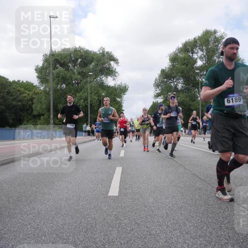 29.06.2025 - hella hamburg halbmarathon Luisa Fischer http://msf.ph/oto/8460450 29.06.2025 10:38:47 Kennedybrücke 17998, 18036, 15601, 11359, 6189, 3414, 3828, 4965, 5147, 6029, 6189, 6867, 8567, 9470, 9819, 10565, 10652 meine-sportfotos.de
