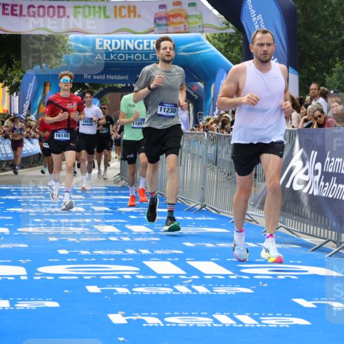29.06.2025 - hella hamburg halbmarathon Strokosch-Dieckow http://msf.ph/oto/8460663 29.06.2025 10:34:31 Ziel 1644, 6169, 6305, 7534, 9686, 11230, 11661, 13618, 15887, 16148, 18026, 18099 meine-sportfotos.de