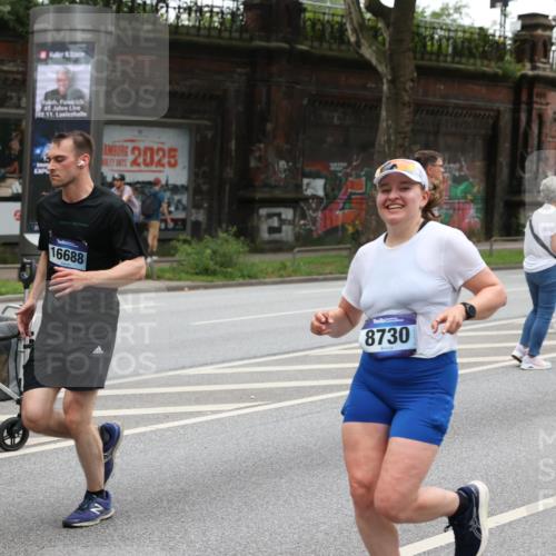 29.06.2025 - hella hamburg halbmarathon Yannick Fuchs http://msf.ph/oto/8460796 29.06.2025 10:56:42 20KM 1114, 1194, 1212, 1432, 1531, 1573, 1674, 1851, 2447, 2911, 3001, 3740, 4511, 6311, 6602, 6752, 7453, 7869, 8045, 8068, 8624, 8730, 11180, 11310, 12008, 12156, 12286, 12571, 13498, 13874, 14348, 14677, 16654, 16688, 17096, 17119, 17142, 18382, 18530 meine-sportfotos.de