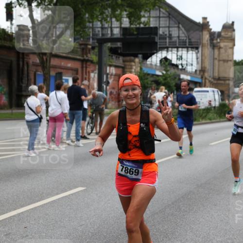 29.06.2025 - hella hamburg halbmarathon Yannick Fuchs http://msf.ph/oto/8460977 29.06.2025 10:56:43 20KM 1114, 1194, 1212, 1432, 1531, 1573, 1674, 1851, 2447, 2911, 3001, 3740, 4511, 6311, 6602, 6752, 7453, 7869, 8045, 8068, 8624, 8730, 9306, 11180, 11310, 12008, 12156, 12286, 12571, 13498, 13874, 13939, 14348, 14677, 16654, 16688, 17096, 17119, 17142, 18382, 18530 meine-sportfotos.de