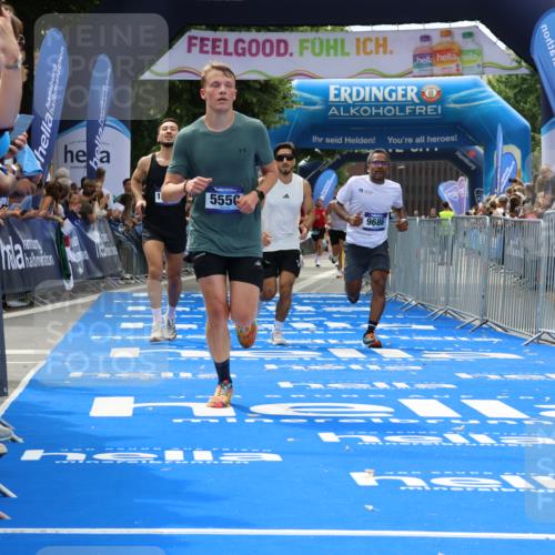 29.06.2025 - hella hamburg halbmarathon Strokosch-Dieckow http://msf.ph/oto/8461017 29.06.2025 10:34:23 Ziel 1002, 1644, 5550, 6305, 7534, 9686, 13618, 14784, 16417, 18099 meine-sportfotos.de