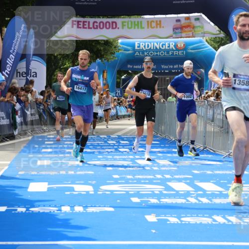 29.06.2025 - hella hamburg halbmarathon Strokosch-Dieckow http://msf.ph/oto/8461324 29.06.2025 10:34:19 Ziel 1002, 1080, 3005, 5550, 7901, 9686, 14784, 16417, 18099, 18906 meine-sportfotos.de