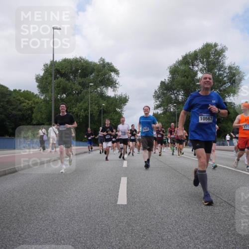 29.06.2025 - hella hamburg halbmarathon Luisa Fischer http://msf.ph/oto/8461481 29.06.2025 10:39:15 Kennedybrücke 11646, 6093, 6845, 10567, 1717, 258, 1036, 1717, 2352, 2588, 3741, 5012, 5240, 5531, 6021, 6381, 6845, 6896, 7111, 7275, 7927, 8356, 10119, 10336, 10341, 10567 meine-sportfotos.de
