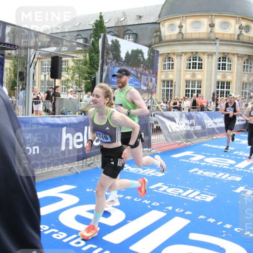 29.06.2025 - hella hamburg halbmarathon Michael Strokosch http://msf.ph/oto/8461690 29.06.2025 10:32:59 Ziel 4463, 4749, 6358, 10453, 12290, 18679, 18687, 19059 meine-sportfotos.de